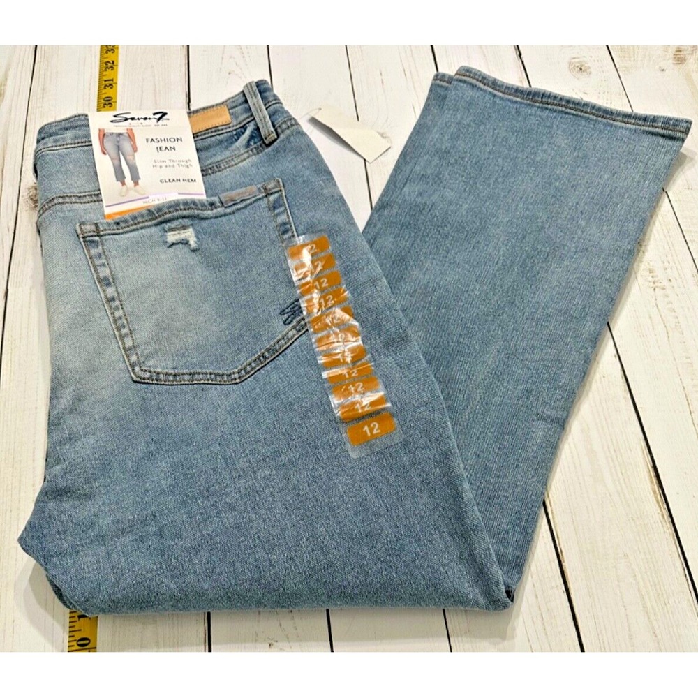 NWT Seven7 Distressed‎  Cropped Jeans Size 12 Medium Wash Stretch Capri